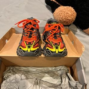 Balenciaga for sale worn once size 7.5 US mens